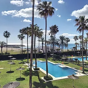 Duquesa Superb Seafront Marina Real Apartment Manilva